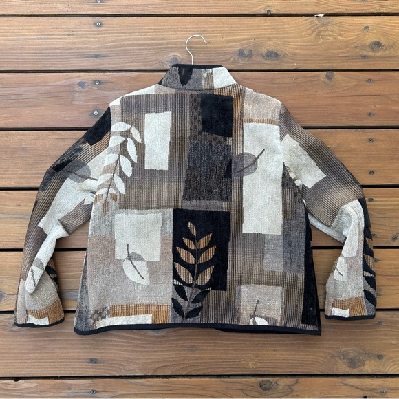 Coldwater Creek Fall zip up jacket petite Large leaf print 🍂 - Picture 3 of 12